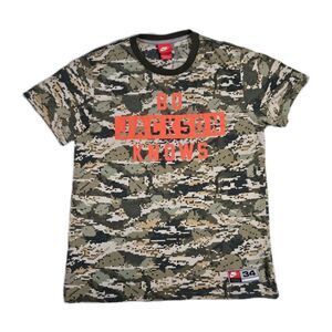 Mens Nike Short Sleeve Digital Camouflage T Shirt Bo Jackson Knows Large